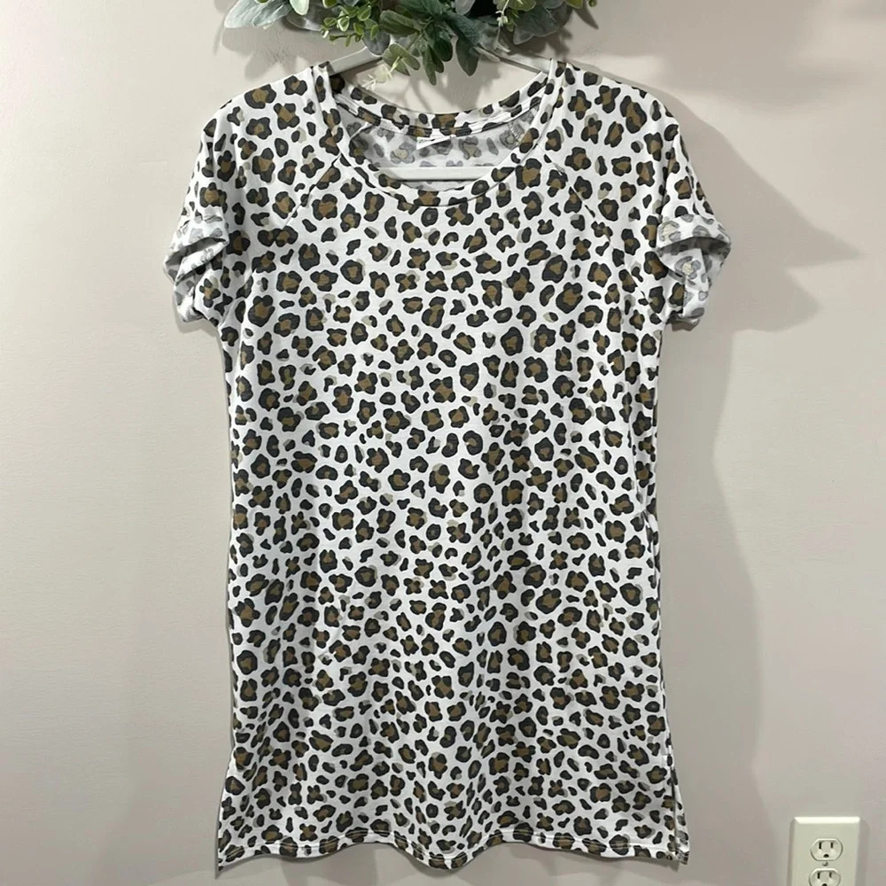 Evolution and Creation Swim & Lounge Short Sleeve Leopard Print Pocket Coverup S